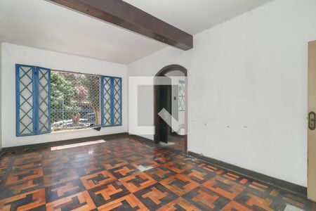 Sala de casa à venda com 4 quartos, 240m² em Petrópolis, Porto Alegre