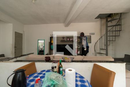 Sala/Cozinha de casa à venda com 2 quartos, 170m² em Jardim Angela (zona Leste), São Paulo