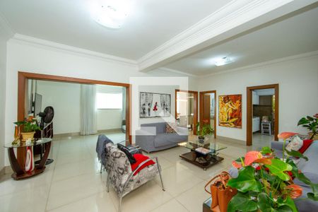 SALA de casa à venda com 4 quartos, 480m² em Prado, Belo Horizonte