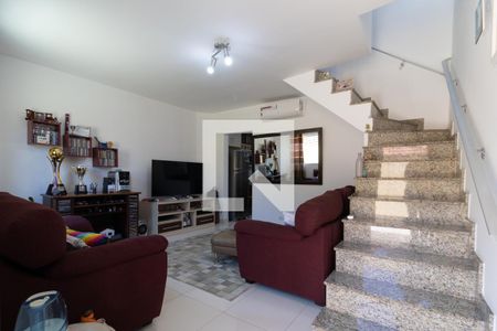 Sala de casa de condomínio à venda com 3 quartos, 96m² em Vila Pierina, São Paulo