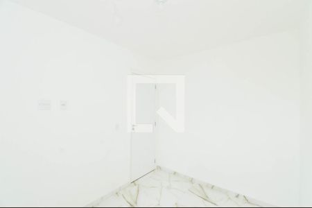 Quarto 2 de apartamento para alugar com 2 quartos, 35m² em Vila Galvão, Guarulhos