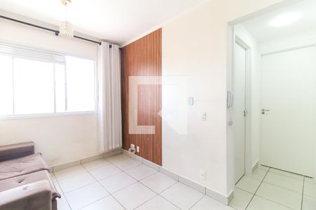 Sala/Cozinha de apartamento para alugar com 2 quartos, 32m² em Vila Nova Curuca, São Paulo