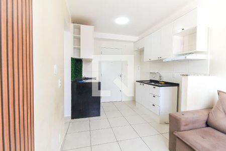 Sala/Cozinha de apartamento para alugar com 2 quartos, 32m² em Vila Nova Curuca, São Paulo