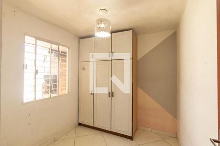 Quarto 2 de casa de condomínio para alugar com 2 quartos, 55m² em Açucena, Curitiba