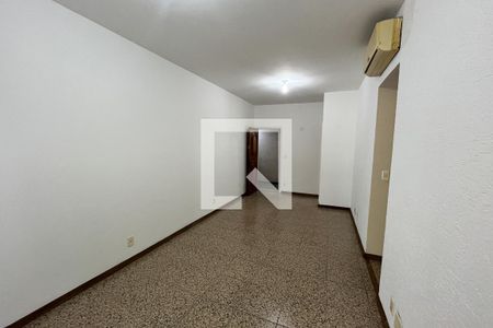Apartamento para alugar com 3 quartos, 108m² em Jardim Carioca, Rio de Janeiro