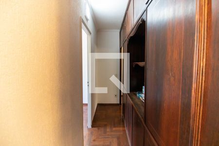 Corredor de apartamento para alugar com 3 quartos, 109m² em Icaraí, Niterói