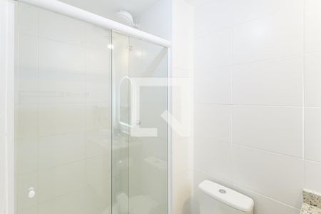 Banheiro de kitnet/studio para alugar com 1 quarto, 24m² em Vila Olímpia, São Paulo