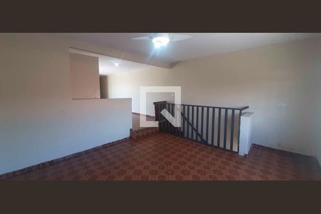 Casa para alugar com 2 quartos, 125m² em Pestana, Osasco