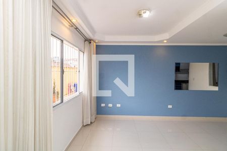 Sala de casa de condomínio à venda com 3 quartos, 100m² em Vila Nivi, São Paulo