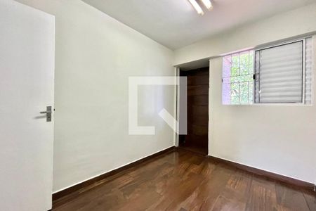 Quarto 1 de casa para alugar com 2 quartos, 70m² em Vila Alexandria, São Paulo