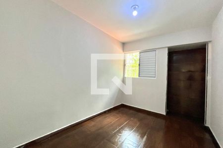 Quarto 2 de casa para alugar com 2 quartos, 70m² em Vila Alexandria, São Paulo