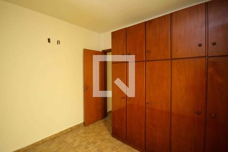 Quarto de casa para alugar com 3 quartos, 180m² em Vila Lucia, São Paulo