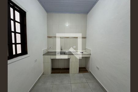 Cozinha de casa para alugar com 1 quarto, 45m² em Jardim Julio, Barueri