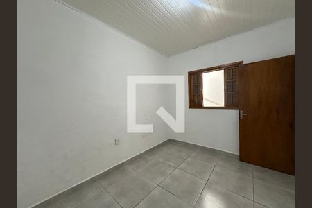 Quarto de casa para alugar com 1 quarto, 45m² em Jardim Julio, Barueri
