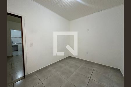 Quarto de casa para alugar com 1 quarto, 45m² em Jardim Julio, Barueri