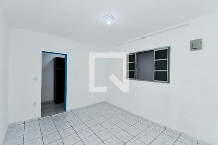 Quarto de casa para alugar com 1 quarto, 100m² em Parque Mikail, Guarulhos