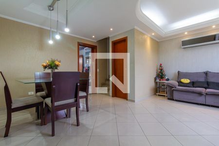 Sala de casa de condomínio para alugar com 3 quartos, 175m² em Vila Santana, São Paulo