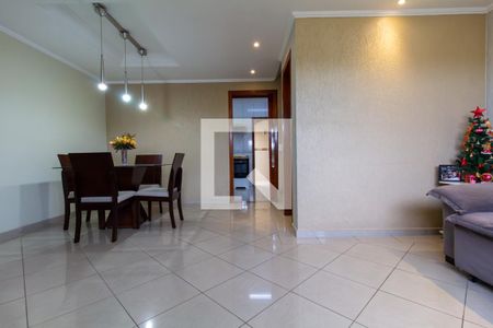 Sala de casa de condomínio para alugar com 3 quartos, 175m² em Vila Santana, São Paulo