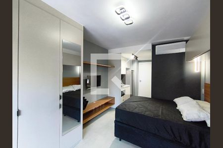 Quarto de kitnet/studio para alugar com 1 quarto, 27m² em Ipiranga, São Paulo