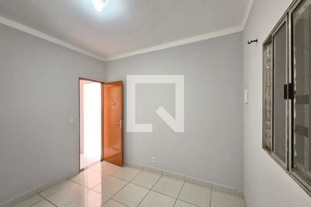 Quarto 1 de casa para alugar com 2 quartos, 78m² em Jardim Sao Domingos, Campinas
