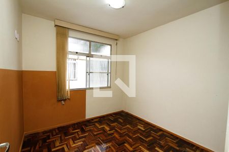 Quarto 1 de apartamento para alugar com 3 quartos, 75m² em Padre Eustáquio, Belo Horizonte
