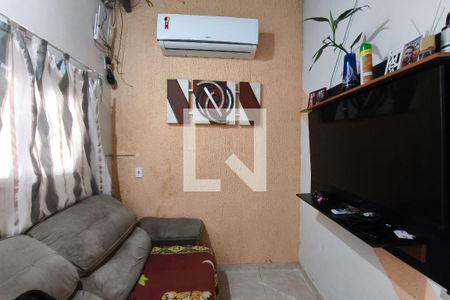 Sala de casa à venda com 3 quartos, 70m² em Cidade Satélite Íris, Campinas