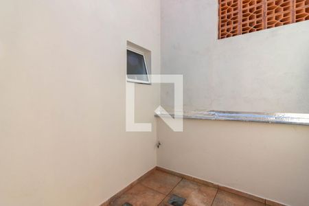 Suíte - Quintal de casa para alugar com 2 quartos, 80m² em Água Fria, São Paulo