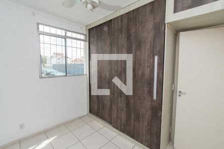 Quarto 1 de apartamento para alugar com 2 quartos, 45m² em Morro do Confisco, Contagem