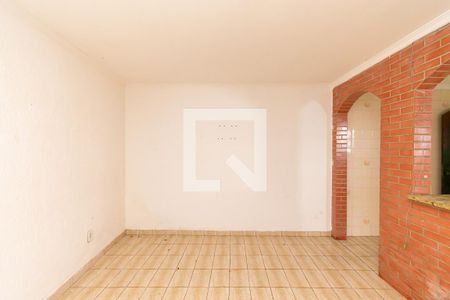 Sala de casa à venda com 5 quartos, 240m² em Jardim Iva, São Paulo