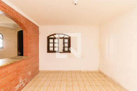 Sala de casa à venda com 5 quartos, 240m² em Jardim Iva, São Paulo