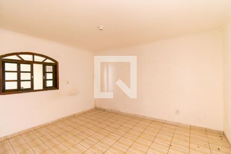 Sala de casa à venda com 5 quartos, 240m² em Jardim Iva, São Paulo