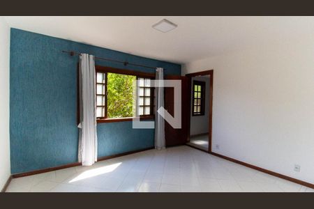 Casa para alugar com 4 quartos, 210m² em Serra Grande, Niterói