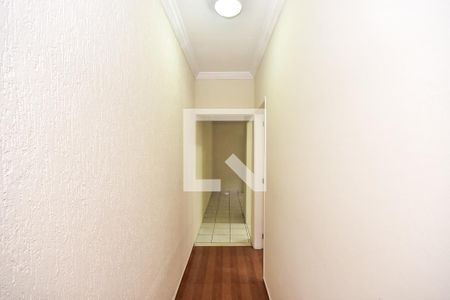 Corredor de casa para alugar com 2 quartos, 80m² em Vila Sonia, São Paulo