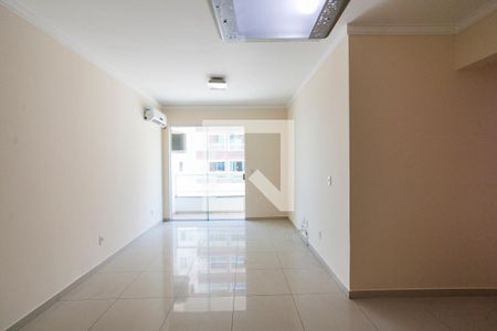 Apartamento para alugar com 3 quartos, 108m² em Santa Mônica, Uberlândia