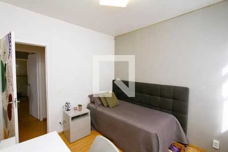 Quarto 1 de apartamento para alugar com 3 quartos, 111m² em Grajaú, Belo Horizonte