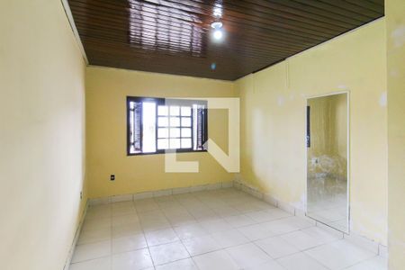 Quarto 1 de casa para alugar com 2 quartos, 100m² em Mathias Velho, Canoas