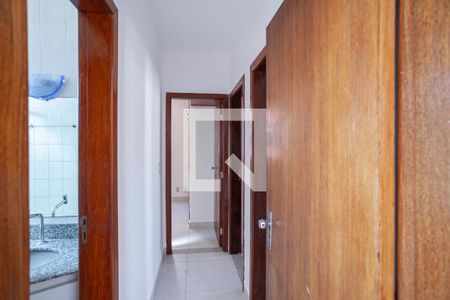 Corredor de apartamento à venda com 3 quartos, 87m² em Castelo, Belo Horizonte