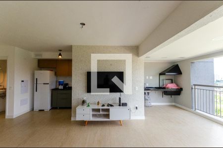 Sala de apartamento à venda com 2 quartos, 85m² em City América, São Paulo