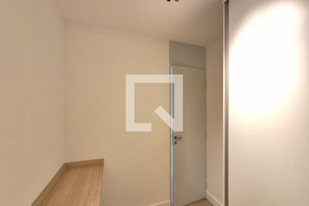 Quarto 1  de apartamento para alugar com 3 quartos, 72m² em Jardim Ipaussurama, Campinas