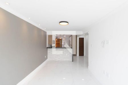 Sala de casa para alugar com 2 quartos, 80m² em Campo Grande, Rio de Janeiro