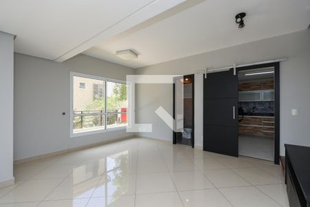 Sala de casa de condomínio à venda com 2 quartos, 106m² em Vila Andrade, São Paulo