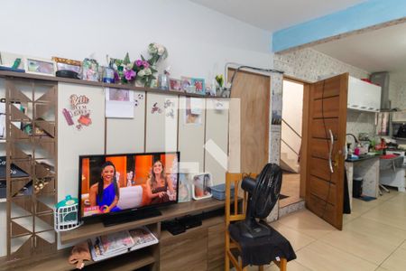 Sala 2 de casa à venda com 6 quartos, 300m² em Ermelino Matarazzo, São Paulo