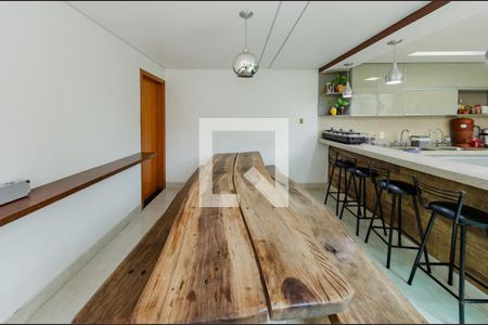 Casa à venda com 2 quartos, 360m² em Padre Eustáquio, Belo Horizonte