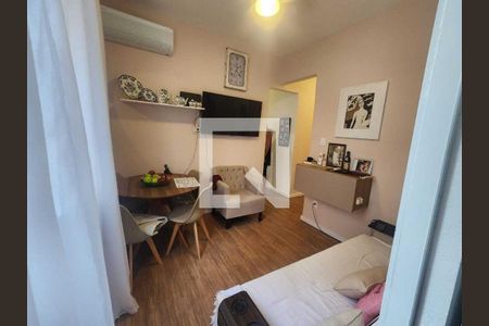 Sala de apartamento à venda com 1 quarto, 46m² em Leblon, Rio de Janeiro