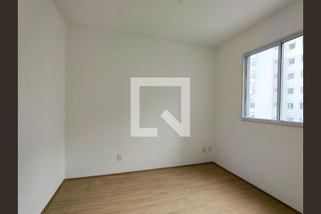 Quarto 1 de apartamento para alugar com 2 quartos, 45m² em Santo Cristo, Rio de Janeiro