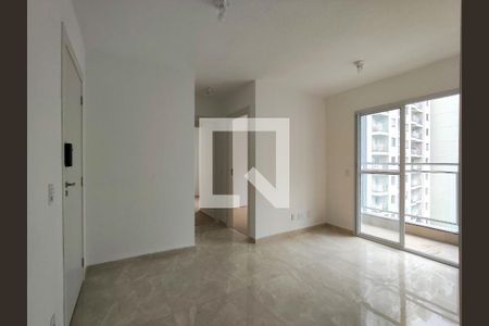 Sala de apartamento para alugar com 2 quartos, 45m² em Santo Cristo, Rio de Janeiro