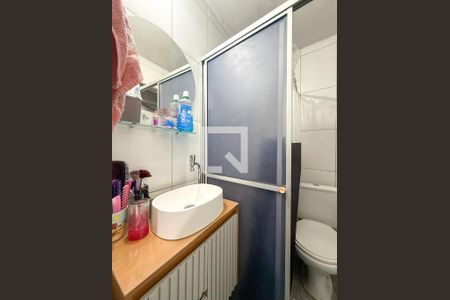 Banheiro de casa à venda com 3 quartos, 130m² em Jardim Vergueiro, São Paulo