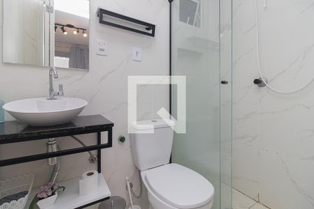 Banheiro de apartamento para alugar com 1 quarto, 28m² em Centro Histórico, Porto Alegre