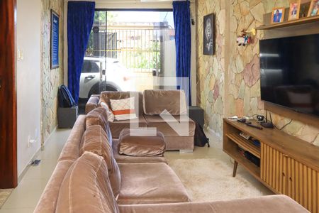 Sala de casa para alugar com 4 quartos, 270m² em São Cristóvão, Salvador