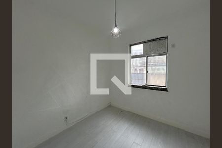 Quarto de apartamento para alugar com 2 quartos, 60m² em Praça Seca, Rio de Janeiro